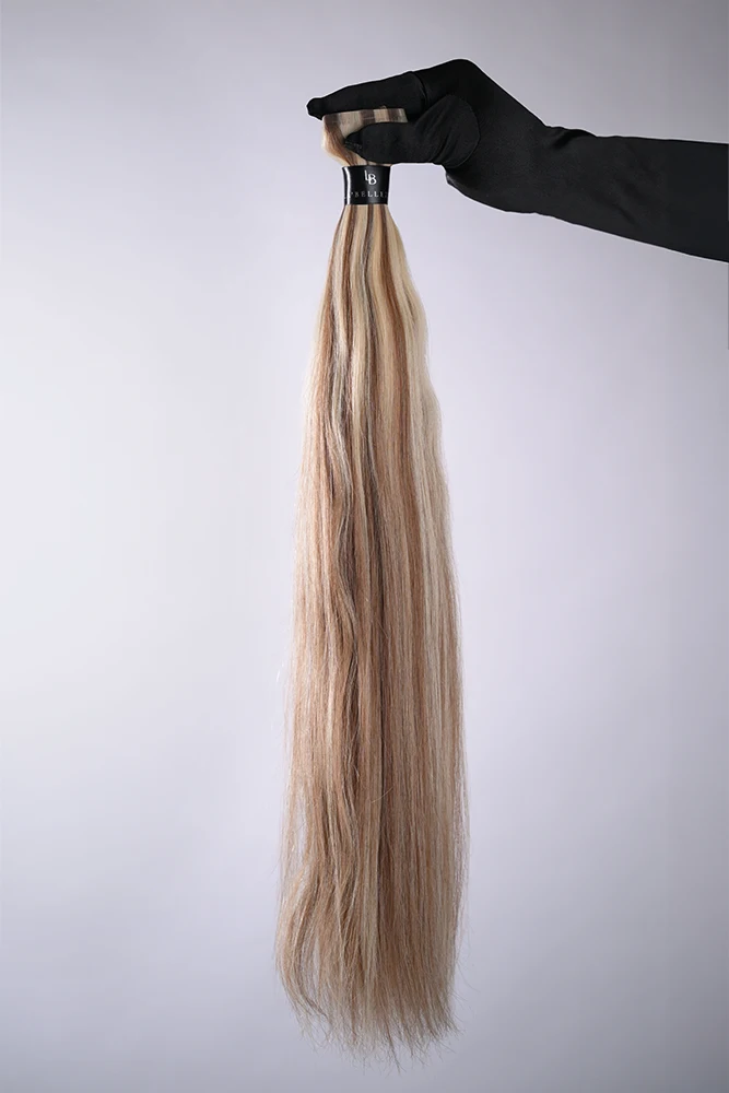 8-Champagne-MissttrwanitdhsRadiant-Blonde.webp Champagne Mist with Radiant Blonde Strands - Image 1